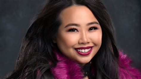 Hmong singer Maa Vue named president of Yellow .